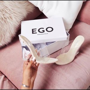 Brand New Clear Wedge